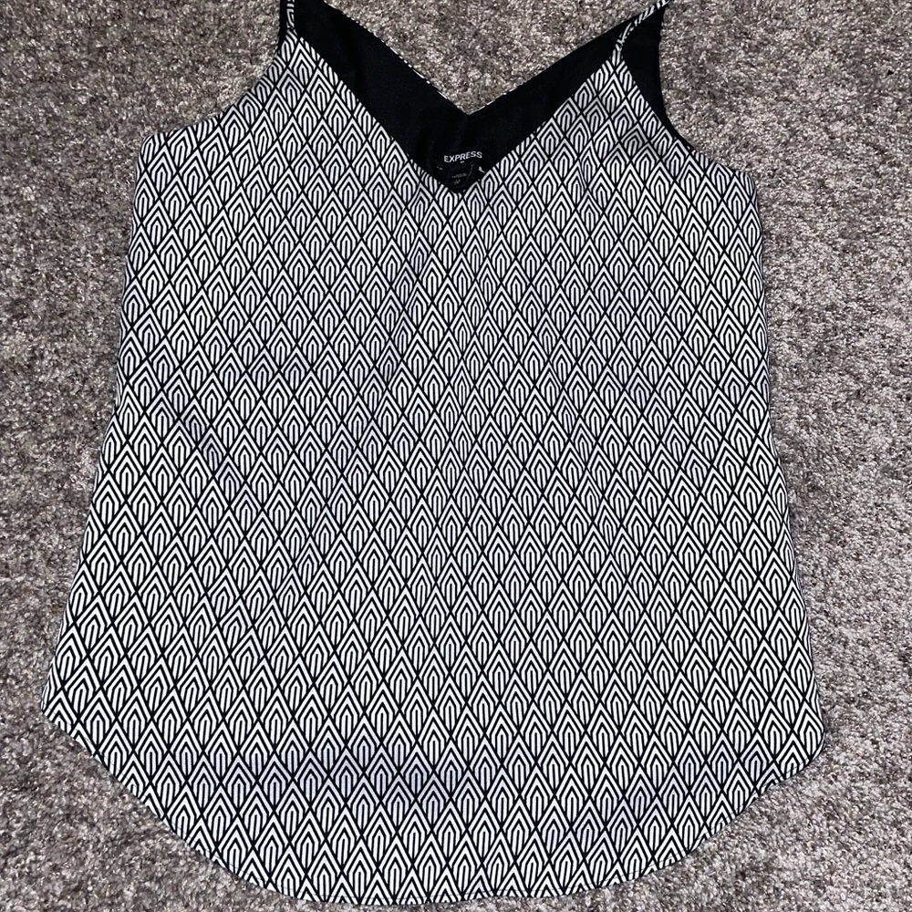 EXPRESS TANK NWOT